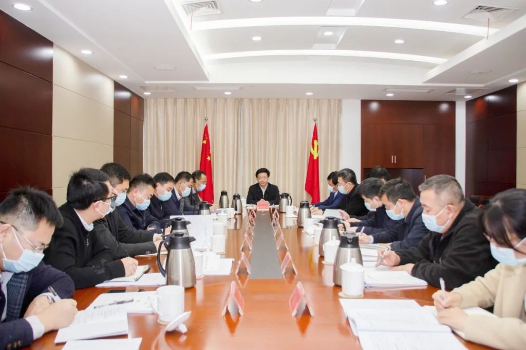 杨雪峰在市委政法委条线专题工作会议上强调：以党的…